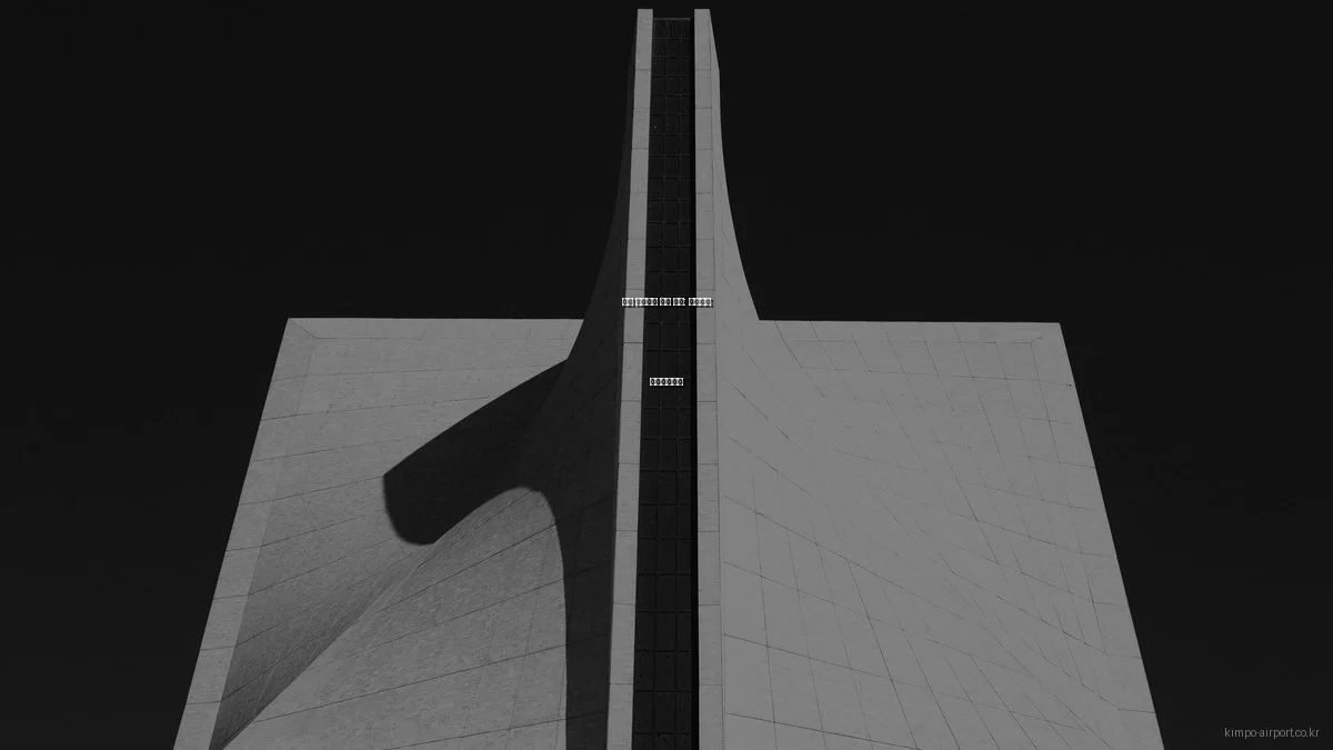 봄철 김포공항 여행 꿀팁: 교통부터 편의시설까지